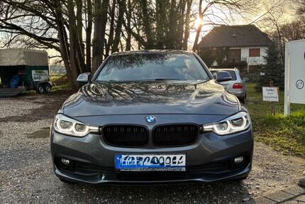 BMW 320 236.000 km 9.990 &euro; Duisburg 47178