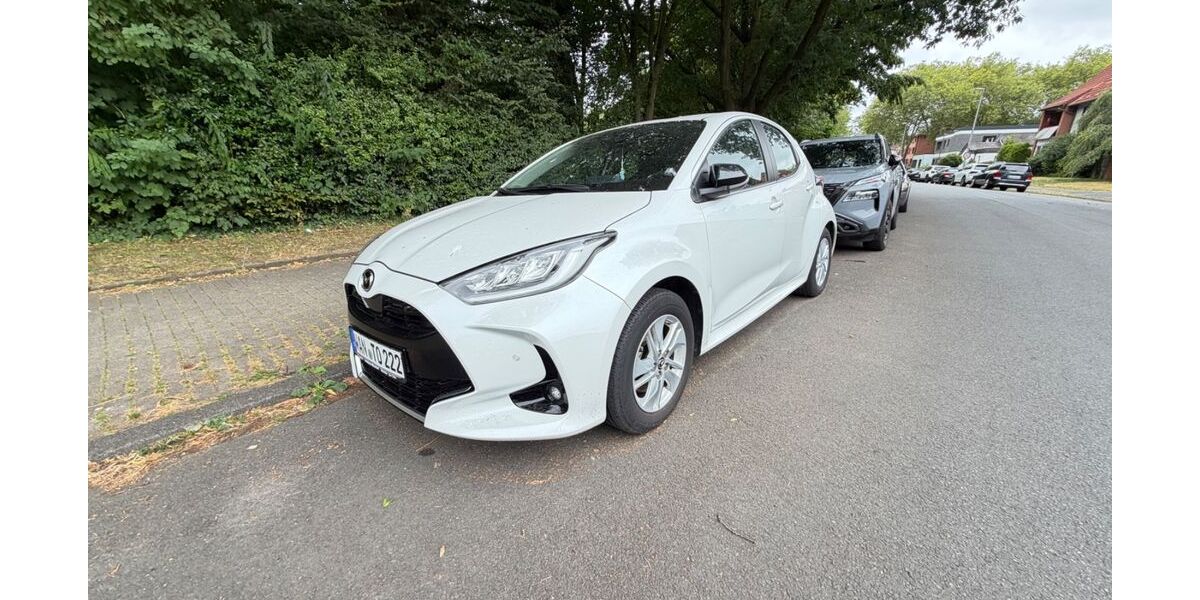 Mazda 2 Hybrid 30.400 km 16.950 &euro; Herne 44651