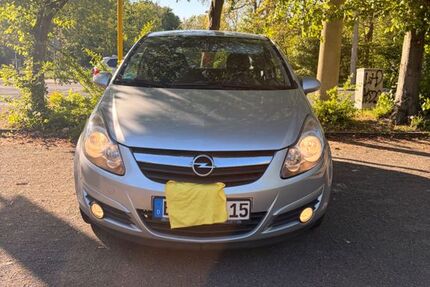 Opel Corsa 195.000 km 2.700 &euro; Bottrop 46242
