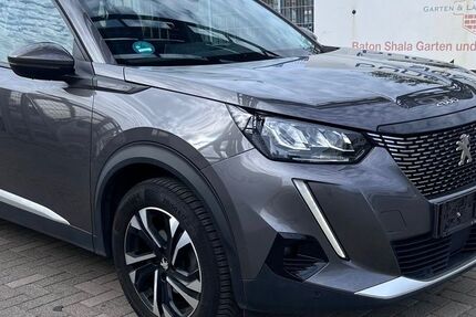Peugeot 2008 180.000 km 10.900 &euro; Essen 45356