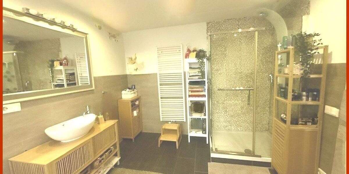 Reihenmittelhaus Duisburg Obermeiderich - 3 Zimmer, 84 m&sup2;, 224.700&euro; | Angebot:25845130