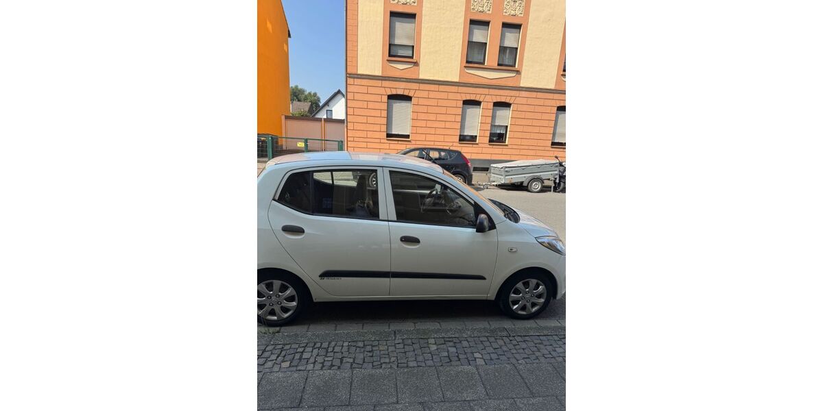 Hyundai i10 145.000 km 2.299 &euro; Herne 44651