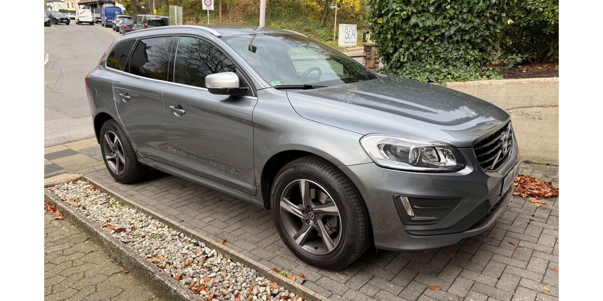 Volvo XC60 135.000 km 17.500 &euro; Mülheim an der Ruhr 45473