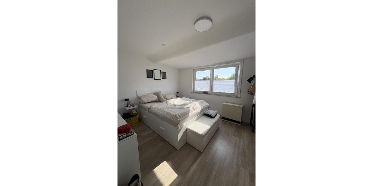 Dachgeschoßwohnung Mülheim an der Ruhr Heißen - 2 Zimmer, 56 m&sup2;, 530&euro; | Angebot:26285595