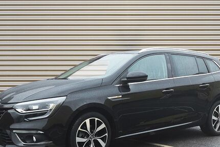 Renault Megane 66.390 km 16.990 &euro; Duisburg 47059