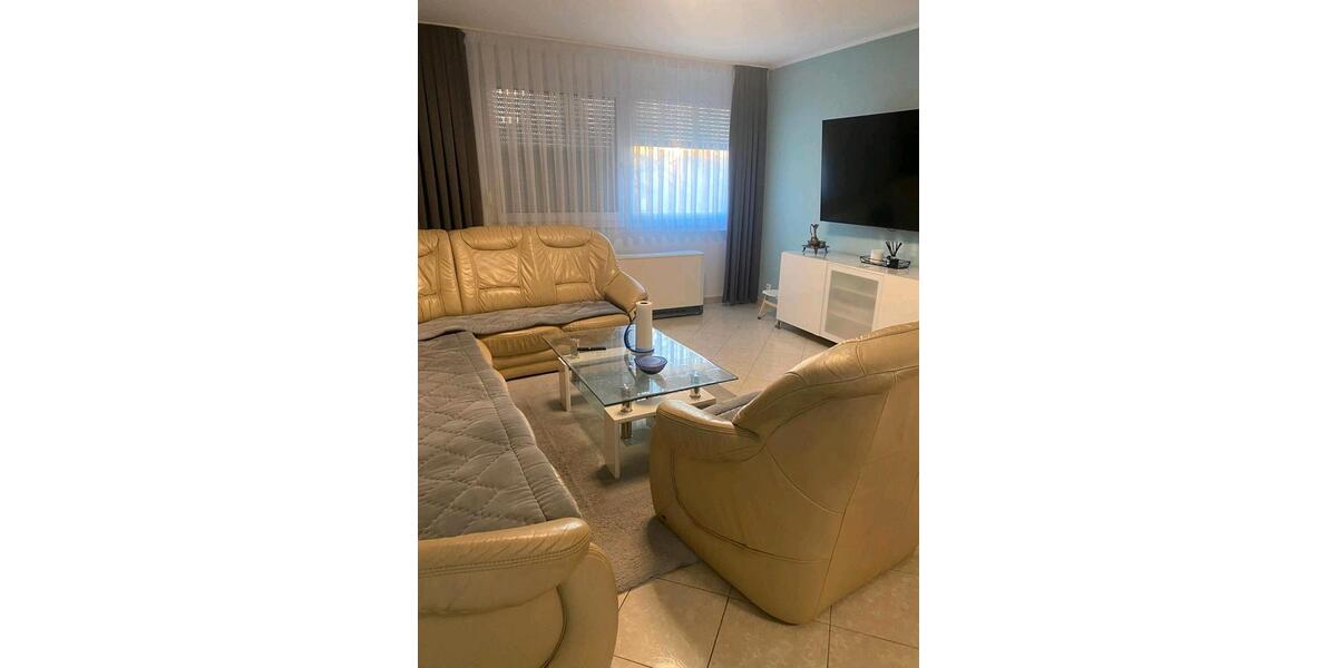 Erdgeschoßwohnung Duisburg Hamborn - 4 Zimmer, 99 m&sup2;, 169.000&euro; | Angebot:25833481