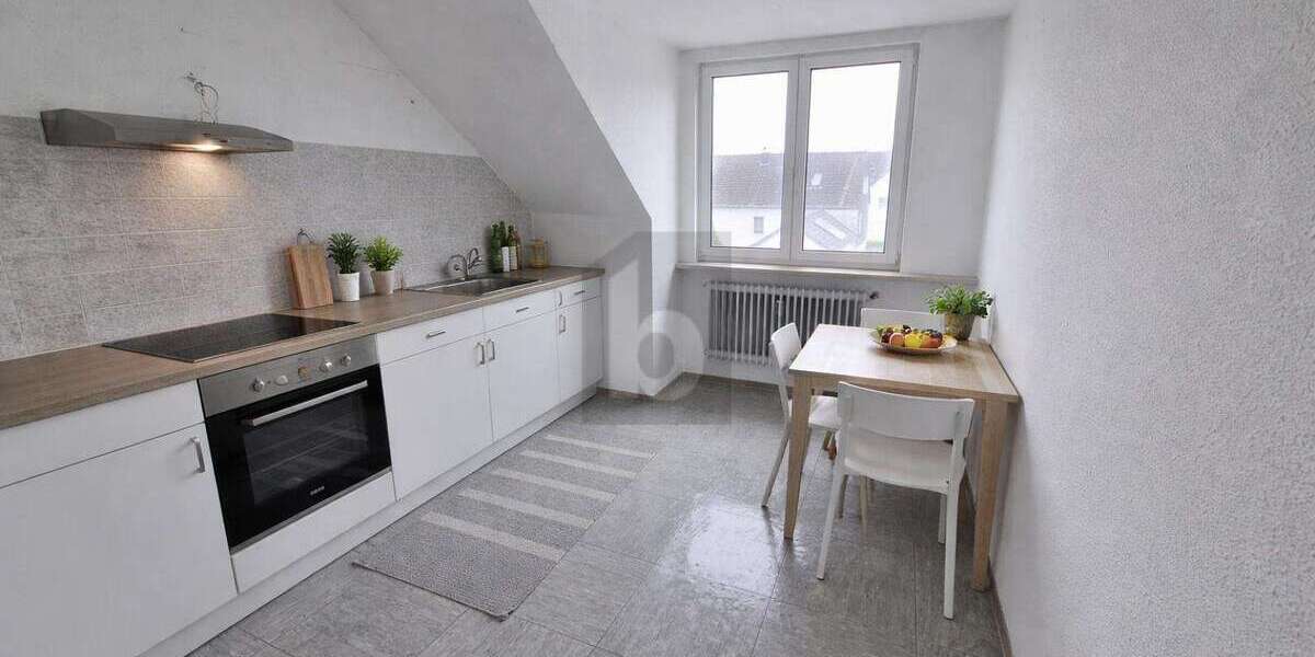 Einfamilienhaus Bochum - 18 Zimmer, 323 m&sup2;, 537.000&euro; | Angebot:26278271