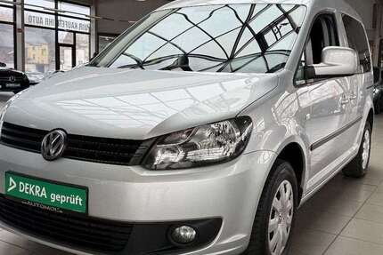 VW Caddy 121.735 km 11.890 &euro; Bottrop 46236