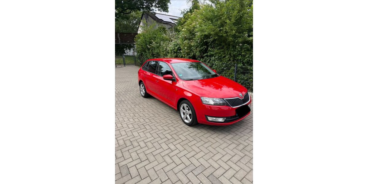 Skoda Rapid 83.582 km 8.200 &euro; Essen 45357
