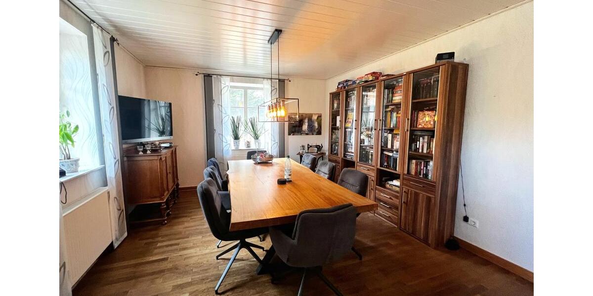 Einfamilienhaus Velen - 8 Zimmer, 245 m&sup2;, 2.480&euro; | Angebot:21729104