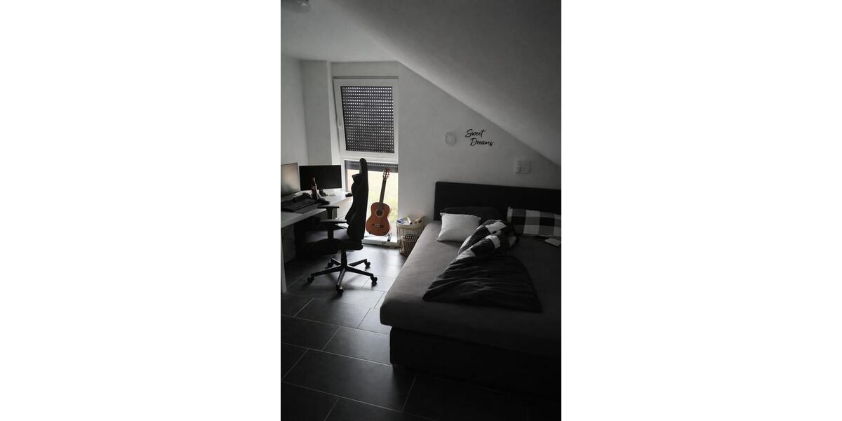 Dachgeschoßwohnung Rhede - 2 Zimmer, 65 m&sup2;, 910&euro; | Angebot:24492014