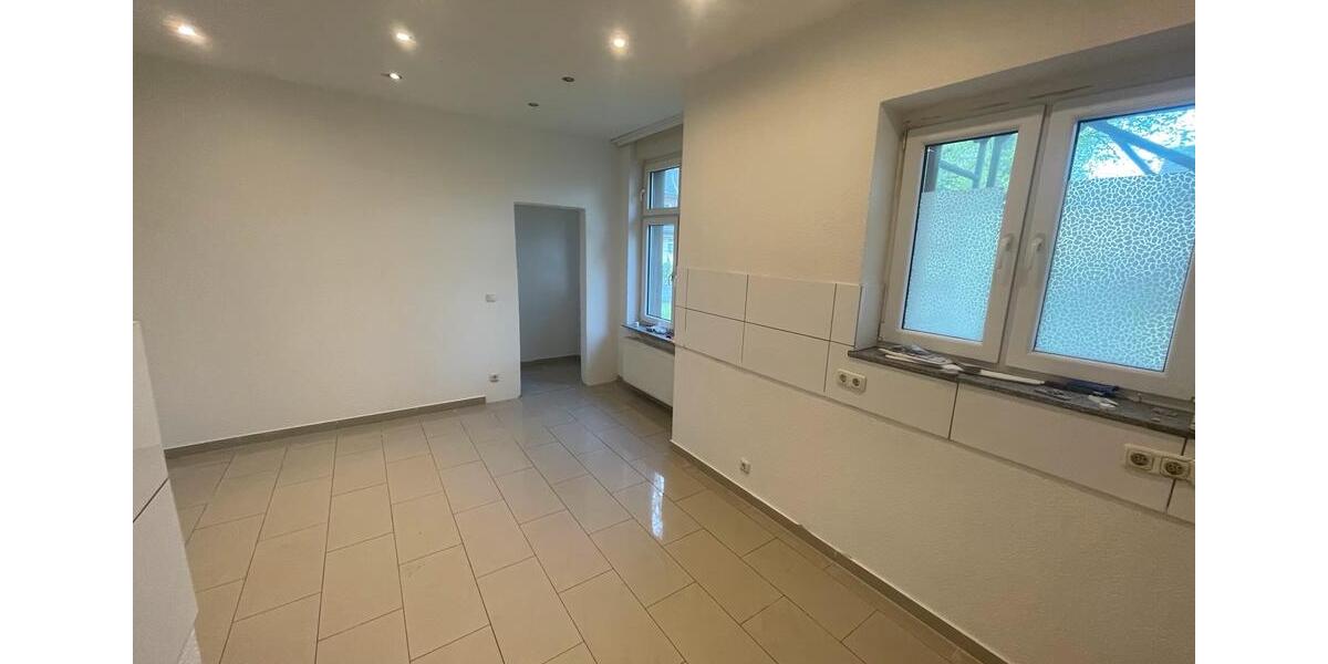 Mehrfamilienhaus, Wohnhaus Dinslaken Lohberg - 11 Zimmer, 205 m&sup2;, 390.000&euro; | Angebot:26766483