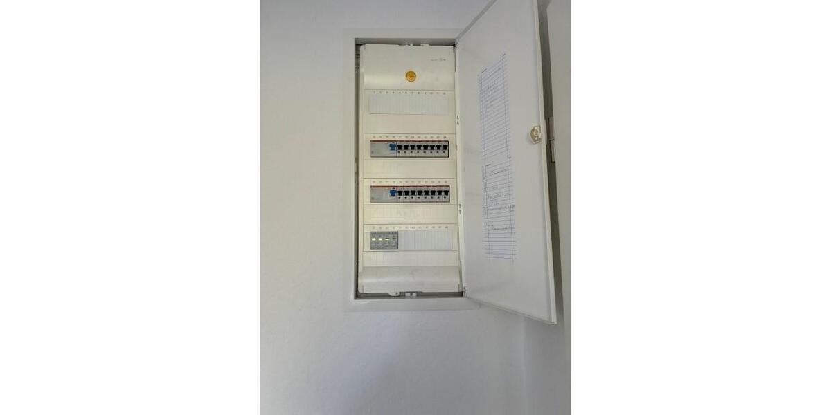 Dachgeschoßwohnung Gelsenkirchen Gelsenkirchen-Mitte - 2 Zimmer, 51 m&sup2;, 439&euro; | Angebot:26287799