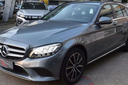 Mercedes-Benz C 180 208.000 km 10.990 &euro; Mülheim an der Ruhr 45473