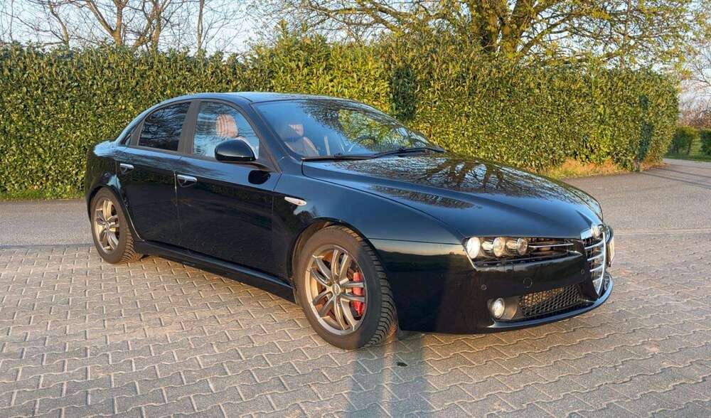 Alfa Romeo 159 134.780 km 11.900 &euro; Duisburg 47229