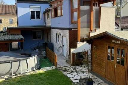 Haus Essen Stadtbezirk V - 6.5 Zimmer, 168 m&sup2;, 430.000&euro; | Angebot:26160348