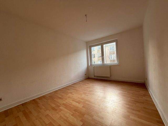 Etagenwohnung Essen Holsterhausen - 2 Zimmer, 53 m&sup2;, 550&euro; | Angebot:25846108