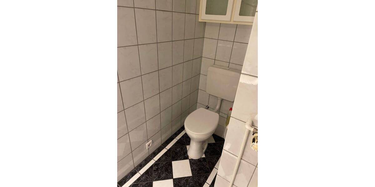 Etagenwohnung Duisburg Alt-Homberg - 3 Zimmer, 81 m&sup2;, 139.000&euro; | Angebot:26192281