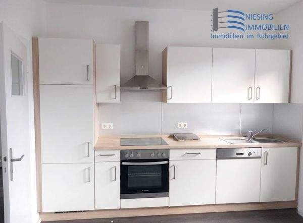 Etagenwohnung Oberhausen Osterfeld-West - 2 Zimmer, 70 m&sup2;, 598&euro; | Angebot:26261524