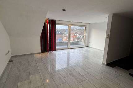 Wohnung Duisburg Duisburg-Mitte - 2 Zimmer, 50 m&sup2;, 500&euro; | Angebot:25309379