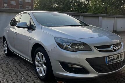 Opel Astra 169.000 km 7.199 &euro; Duisburg 47179