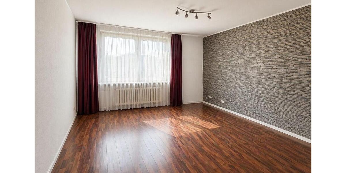 Etagenwohnung Duisburg Duisburg-Mitte - 3.5 Zimmer, 64 m&sup2;, 490&euro; | Angebot:26251430