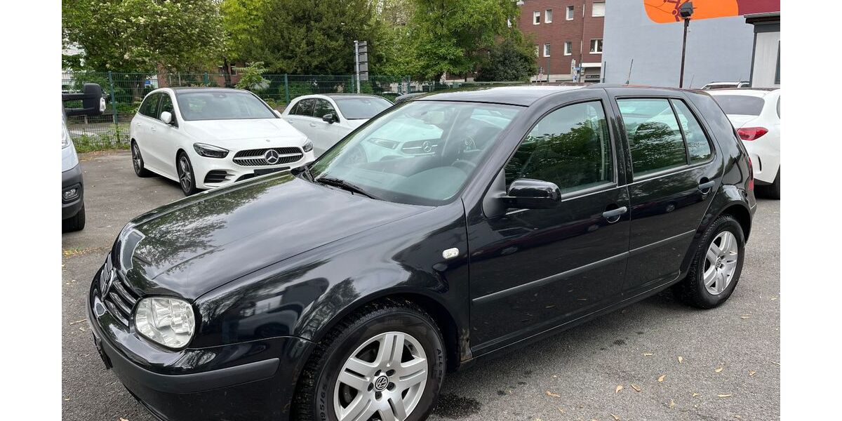 VW Golf 184.232 km 800 &euro; Oberhausen 46045