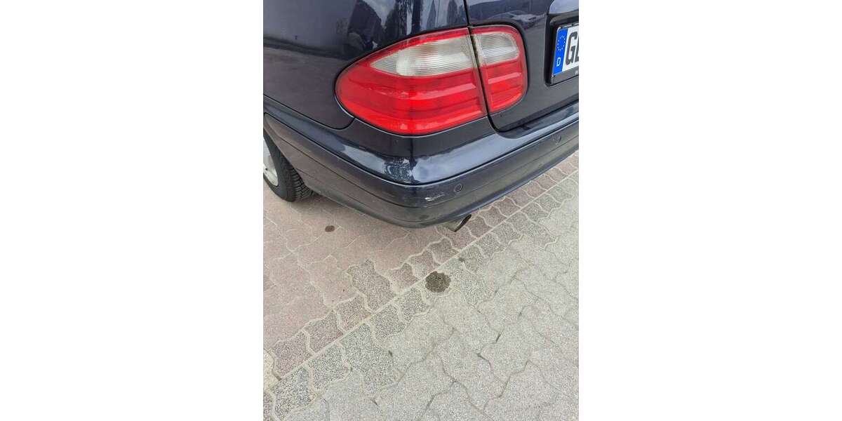 Mercedes-Benz 230 248.000 km 2.250 &euro; Gelsenkirchen 45891