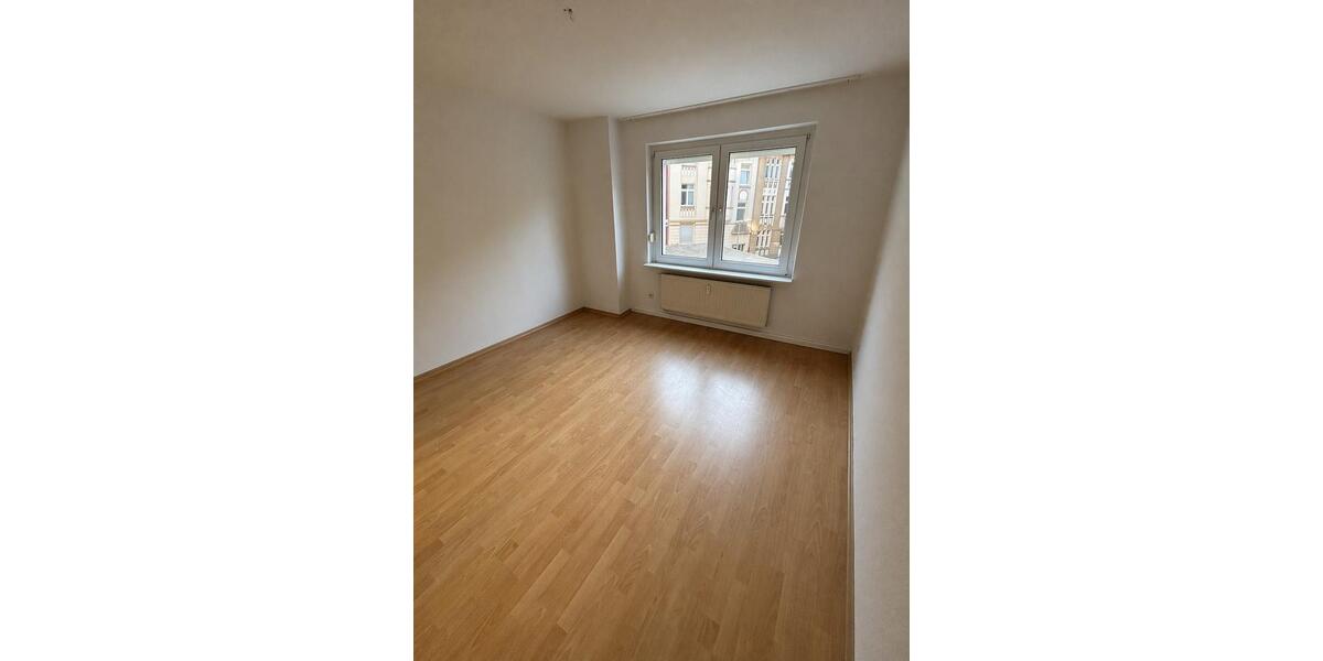 Etagenwohnung Essen Stadtbezirk III - 3 Zimmer, 65 m&sup2;, 710&euro; | Angebot:26300952