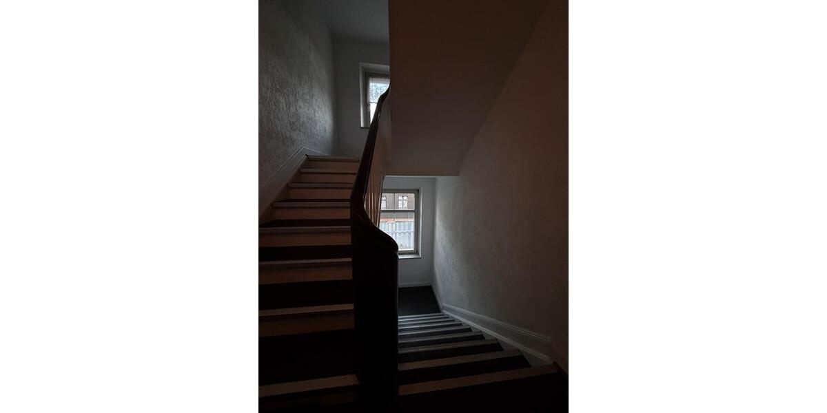 Etagenwohnung Duisburg Hamborn - 2 Zimmer, 62 m&sup2;, 400&euro; | Angebot:25258843