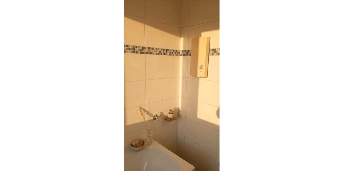 Etagenwohnung Gelsenkirchen Ückendorf - 4 Zimmer, 75 m&sup2;, 562&euro; | Angebot:26271024