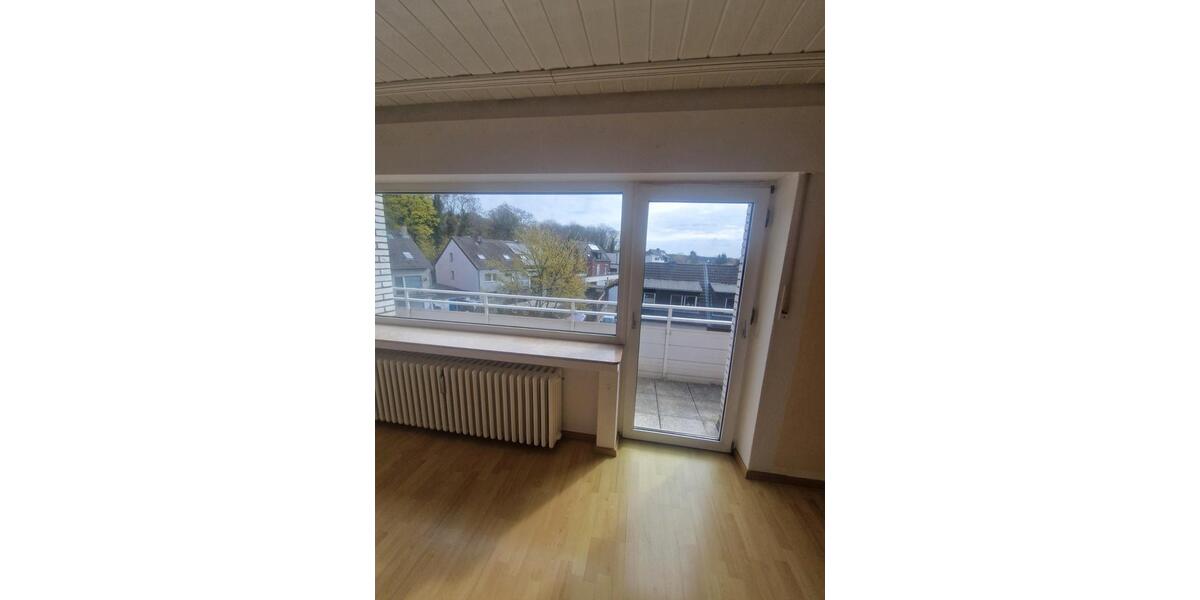 Dachgeschoßwohnung Wesel Fusternberg - 2 Zimmer, 60 m&sup2;, 670&euro; | Angebot:26024027