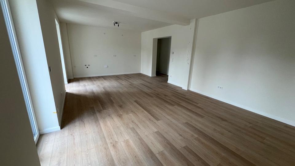 Etagenwohnung Duisburg Hamborn - 2 Zimmer, 68 m&sup2;, 990&euro; | Angebot:26295370