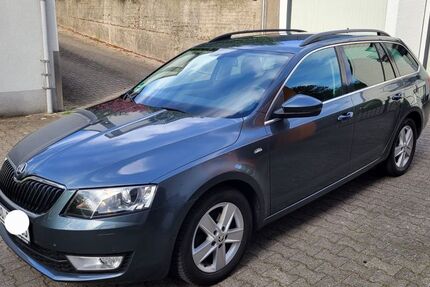 Skoda Octavia 103.000 km 11.100 &euro; Bochum 44797