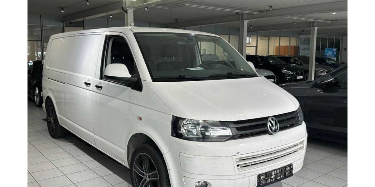 VW T5 Transporter 200.000 km 7.499 &euro; Essen 45139
