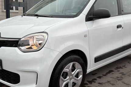 Renault Twingo 19.259 km 7.700 &euro; Gelsenkirchen 45884