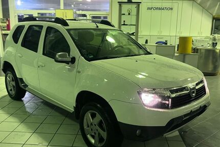 Dacia Duster 165.000 km 5.200 &euro; Gelsenkirchen 45892