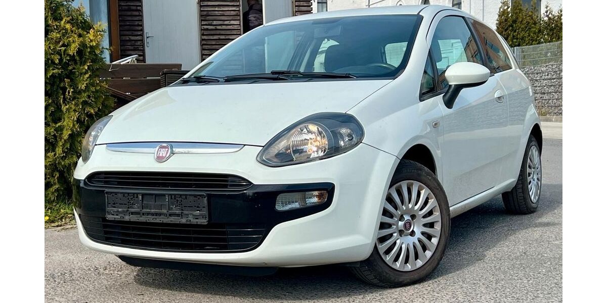 Fiat Punto Evo 121.296 km 2.400 &euro; Gelsenkirchen 45884