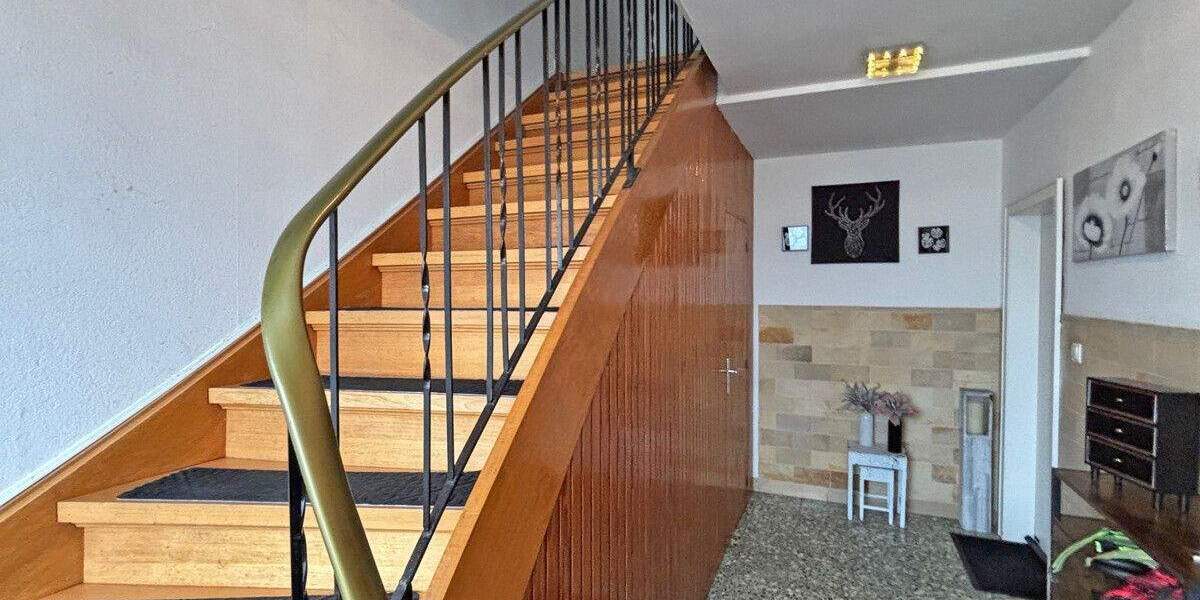 Mehrfamilienhaus, Wohnhaus Voerde Spellen - 6 Zimmer, 165 m&sup2;, 395.000&euro; | Angebot:25741546