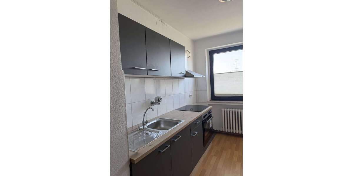Etagenwohnung Duisburg Duisburg-Mitte - 2 Zimmer, 50 m&sup2;, 650&euro; | Angebot:26125626