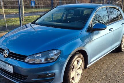 VW Golf 206.800 km 6.000 &euro; Essen 45128