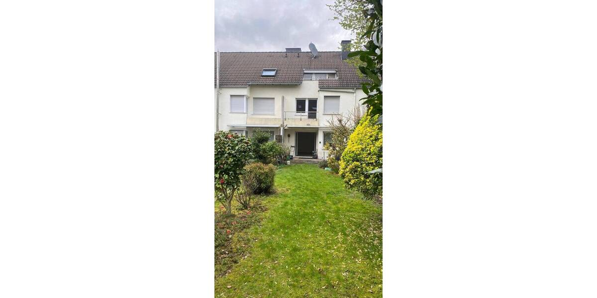 Reihenmittelhaus Essen Borbeck-Mitte - 5 Zimmer, 138 m&sup2;, 409.000&euro; | Angebot:26245229