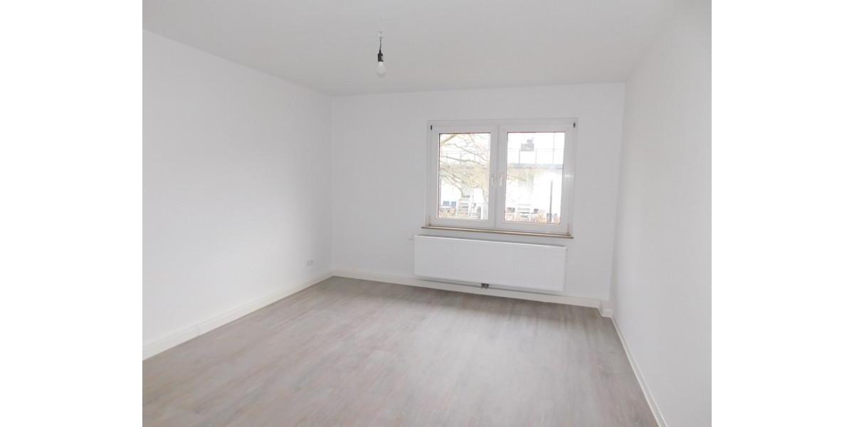 Erdgeschoßwohnung Essen Stadtbezirk VIII - 3 Zimmer, 59 m&sup2;, 580&euro; | Angebot:25830468