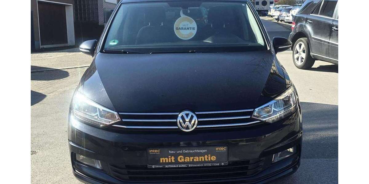 VW Touran 247.037 km 12.500 &euro; Essen 45139