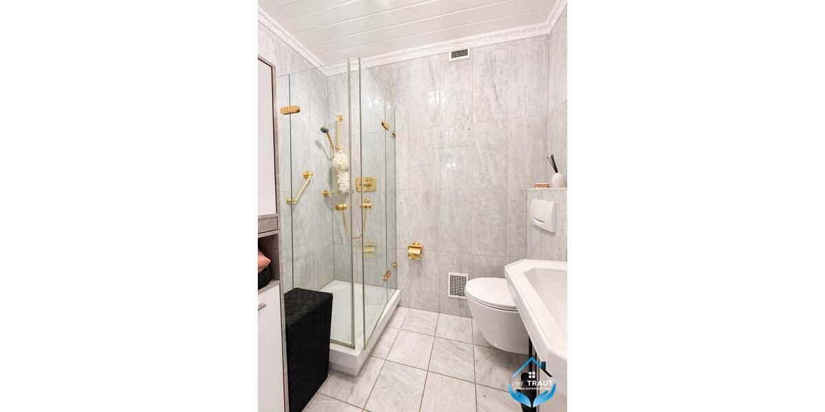 Etagenwohnung Dinslaken - 3 Zimmer, 71 m&sup2;, 1.290&euro; | Angebot:26292980