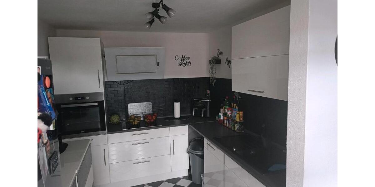 Maisonettenwohnung Voerde (Niederrhein) - 4.5 Zimmer, 100 m&sup2;, 250.000&euro; | Angebot:26763381