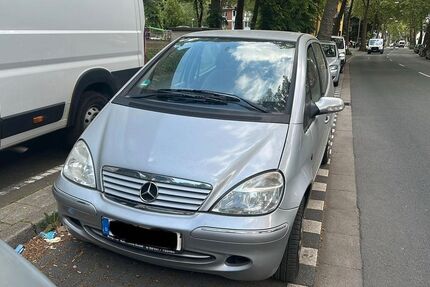 Mercedes-Benz A 160 129.553 km 3.200 &euro; Duisburg 47169
