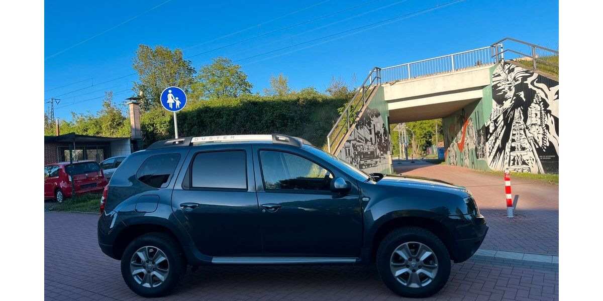 Dacia Duster 98.000 km 8.790 &euro; Recklinghausen 45657