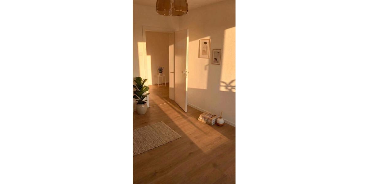 Etagenwohnung Gelsenkirchen Ückendorf - 4 Zimmer, 75 m&sup2;, 562&euro; | Angebot:26271024