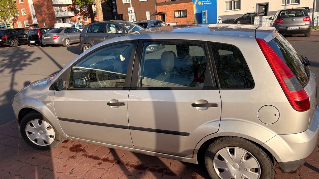 Ford Fiesta 182.000 km 1.350 &euro; Gelsenkirchen 45881